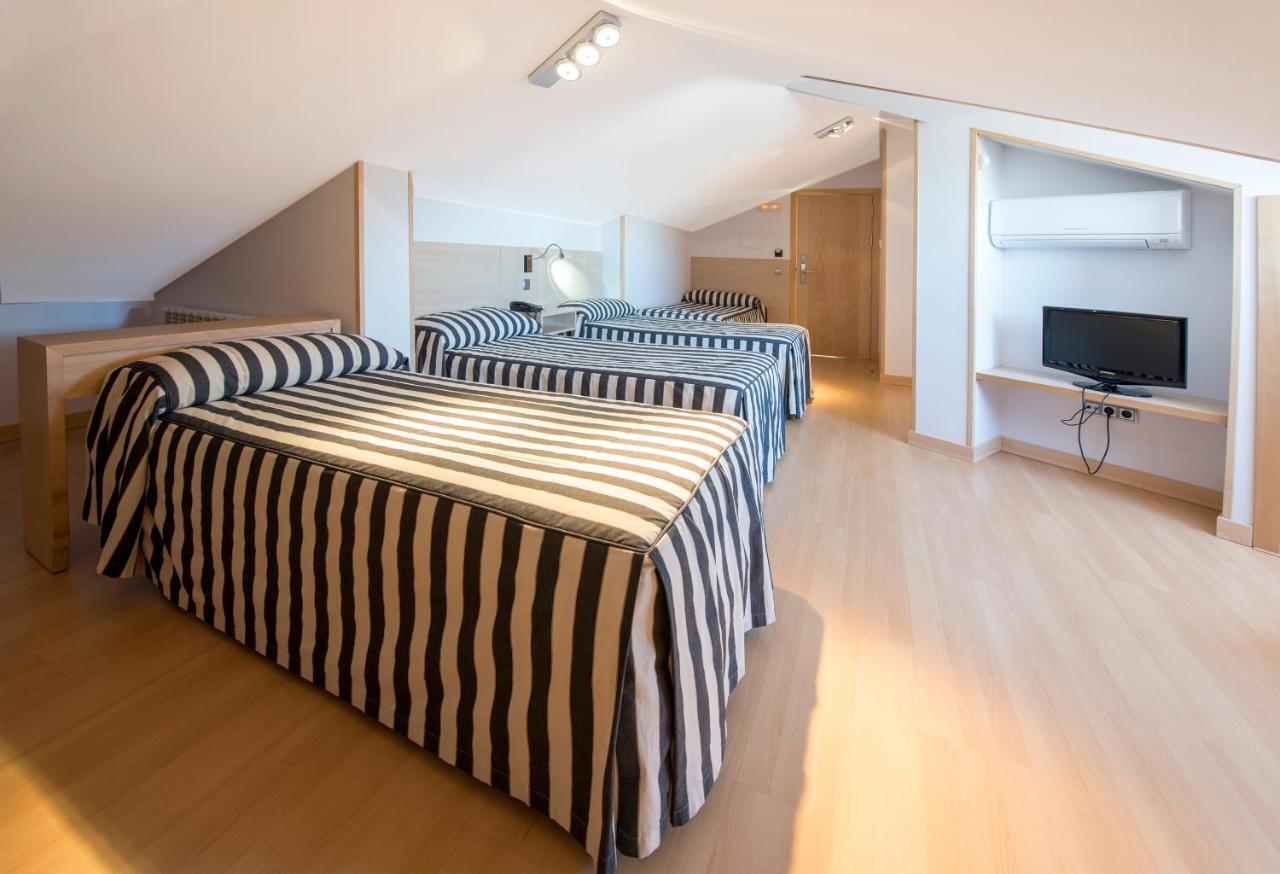 Ávila Hotel Puerta De La Santa חדר תמונה