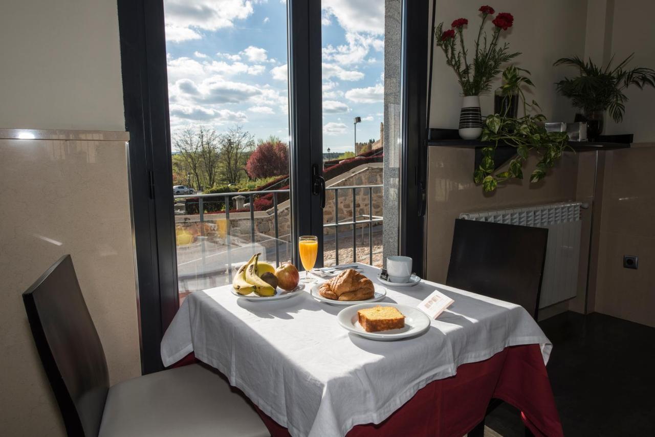 Ávila Hotel Puerta De La Santa מראה חיצוני תמונה