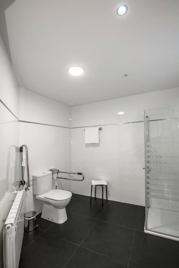Ávila Hotel Puerta De La Santa חדר תמונה